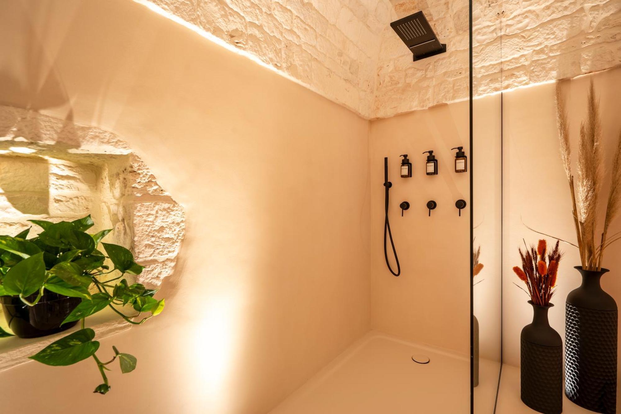 Apartamento Naiira Luxury Trullo - Jacuzzi And Patio Alberobello Exterior foto