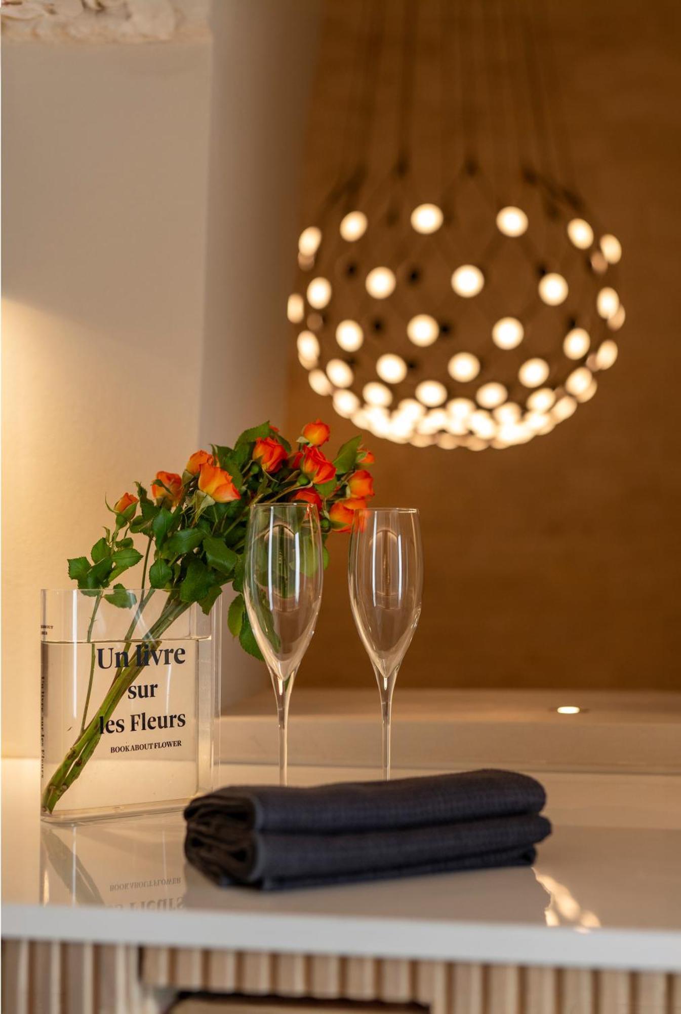 Apartamento Naiira Luxury Trullo - Jacuzzi And Patio Alberobello Exterior foto