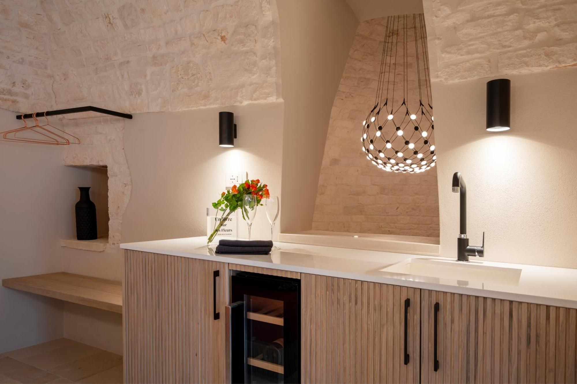 Apartamento Naiira Luxury Trullo - Jacuzzi And Patio Alberobello Exterior foto