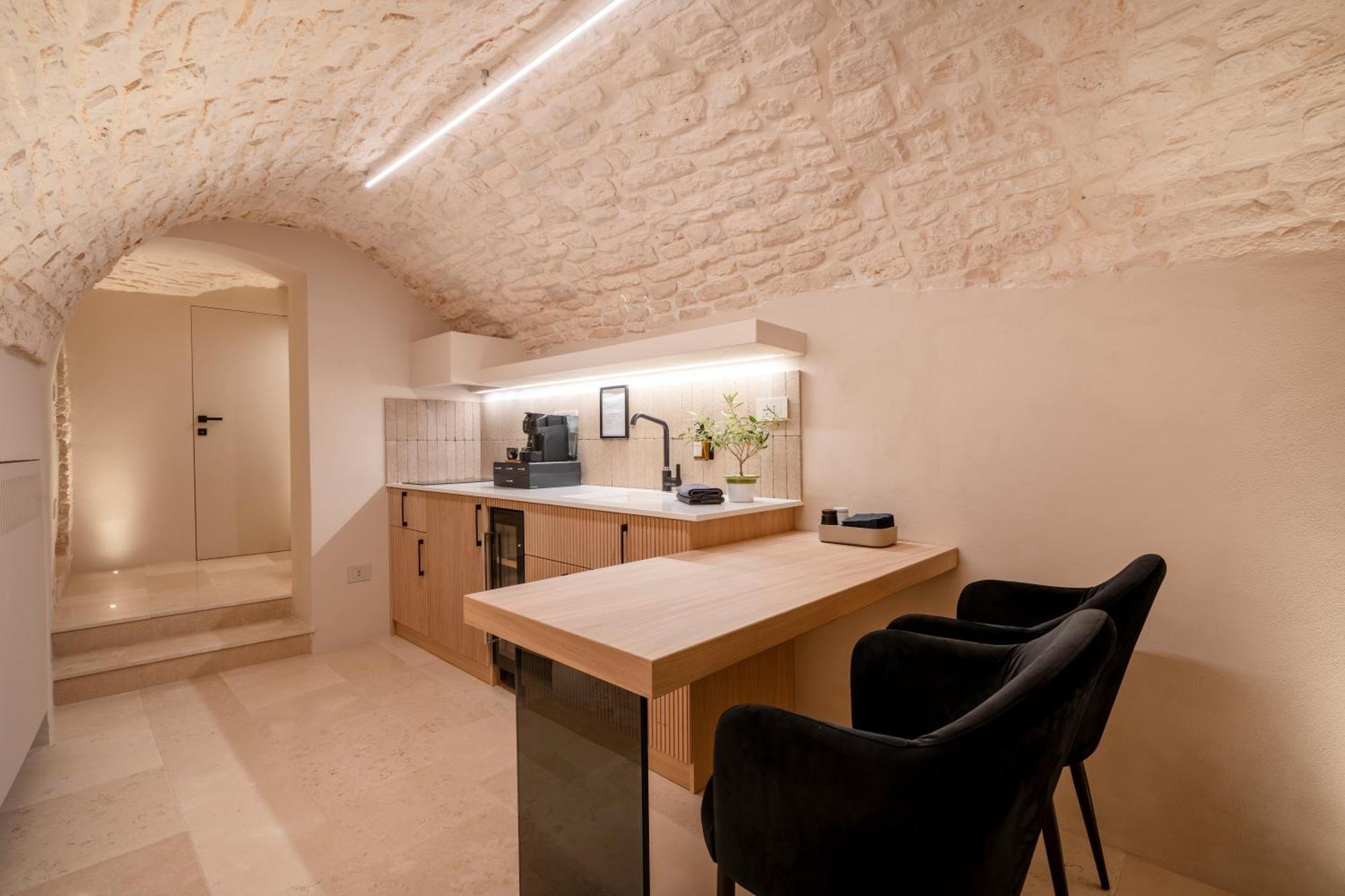 Apartamento Naiira Luxury Trullo - Jacuzzi And Patio Alberobello Exterior foto